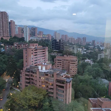 Hermosa Vista Apartamento Poblado Medellin Exterior photo